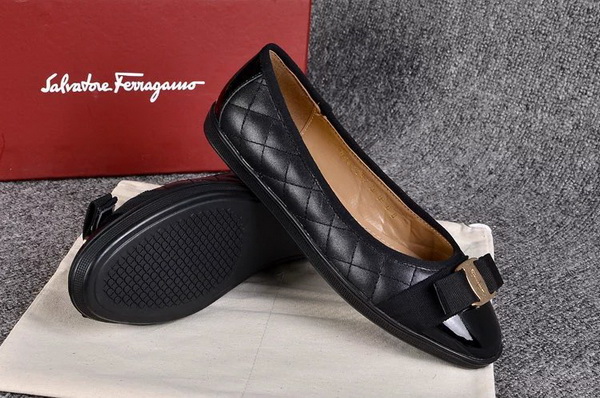 Ferragamo Shallow mouth flat shoes Women--017